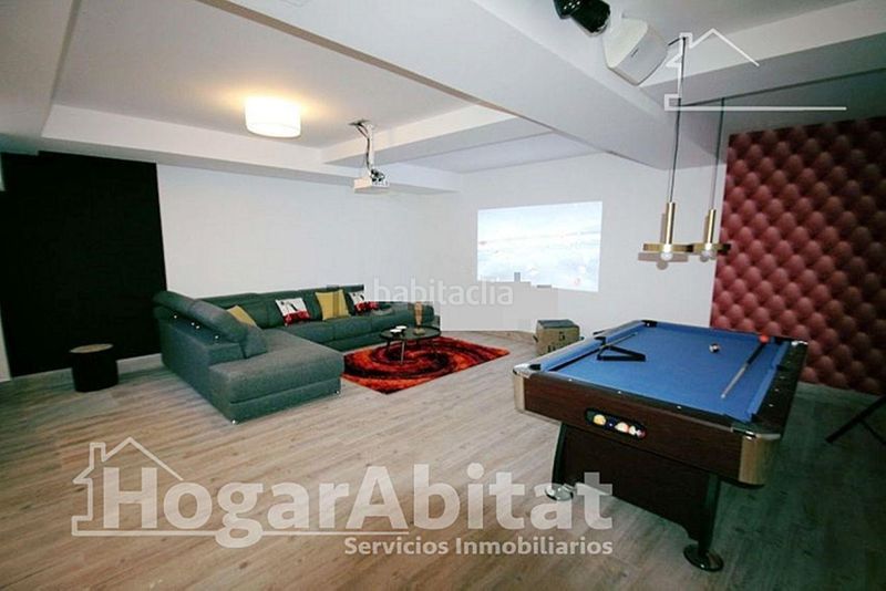 Foto e5ff52f2-a43d-47be-874d-3bf9bdb35f05. Xalet amb aparcament piscina a El Playazo Vera