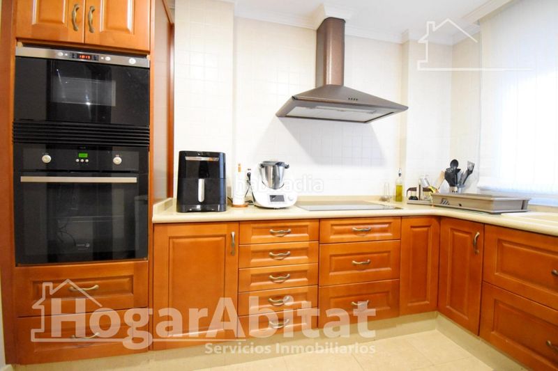 Foto 1ad156b0-a1df-4a43-8015-a6d29b11a087. Casa amb aparcament a Almoines