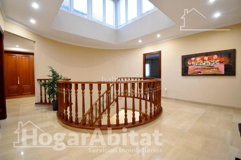 Foto 1b6ebcd2-96b8-4acd-a57c-821c690ba88b. Casa amb aparcament a Almoines