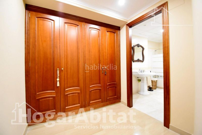 Foto 2507e83c-02cd-4805-b4db-216191e85500. Casa amb aparcament a Almoines