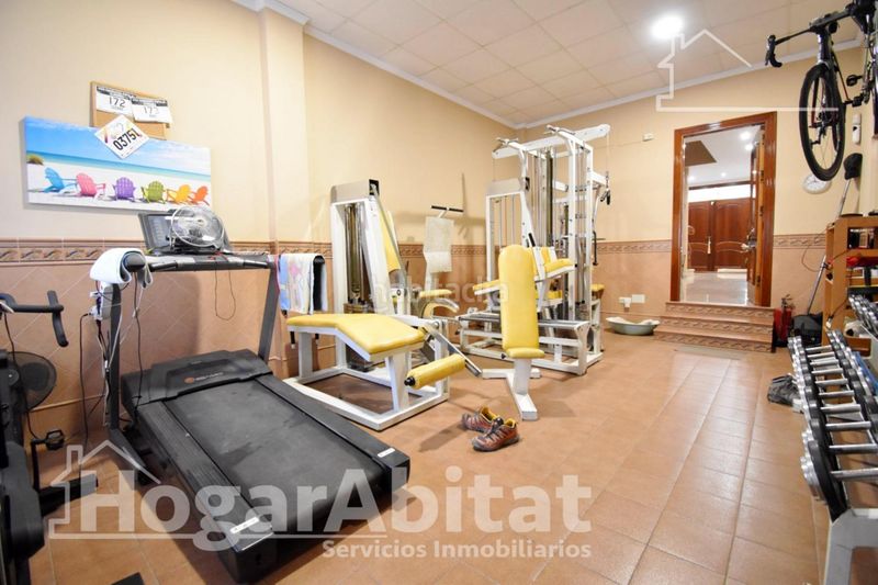 Foto 2629e5c8-9299-4346-b388-22b5f0df7e86. Casa amb aparcament a Almoines