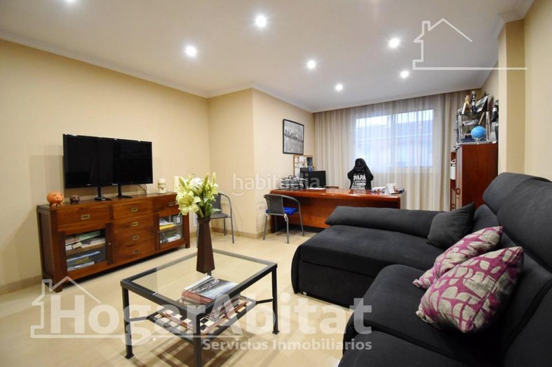 Foto 29fe6f8b-bef3-46ee-8676-ed4f5b1c0d51. Casa amb aparcament a Almoines