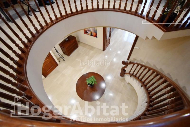 Foto 428fa866-6d21-4d47-8fca-c11b1396129d. Casa amb aparcament a Almoines