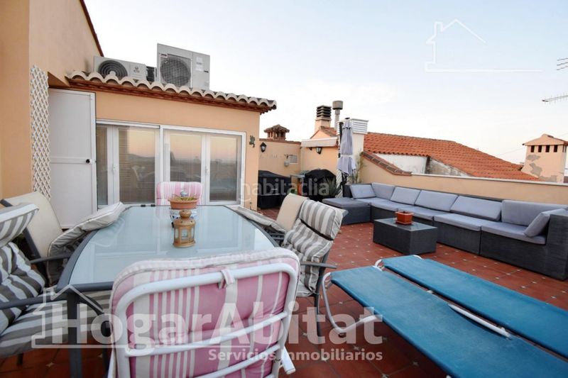 Foto 5adfe2fe-4ef7-43f3-9b45-598ba519b5dc. Casa amb aparcament a Almoines