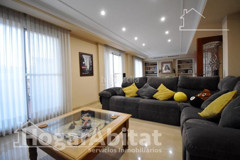 Foto 621701b8-7467-4be2-b7f6-63f638dfdd93. Casa amb aparcament a Almoines