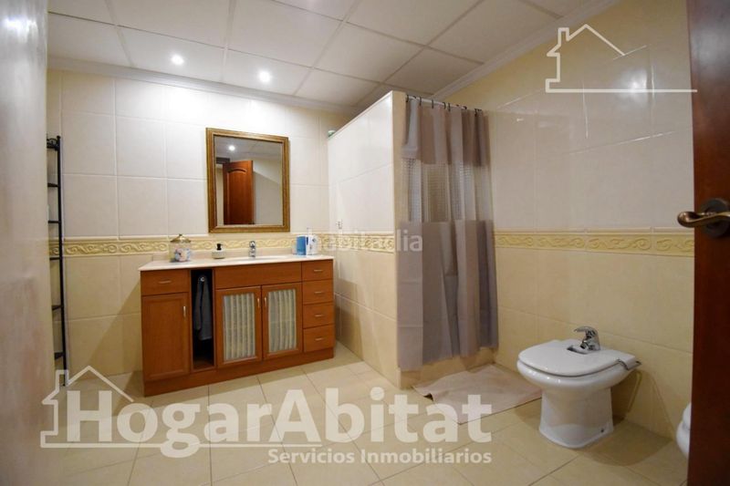 Foto e5618542-c9b3-4ed9-b80b-67636c9135d7. Casa amb aparcament a Almoines