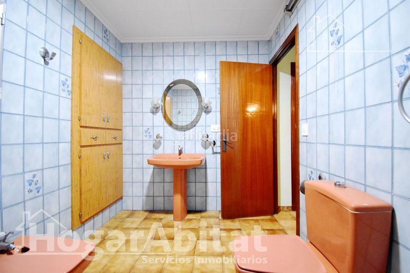 Foto 408fa0d0-60cc-4602-a3d7-cd4bbc6e01c2. Edifici a Favara