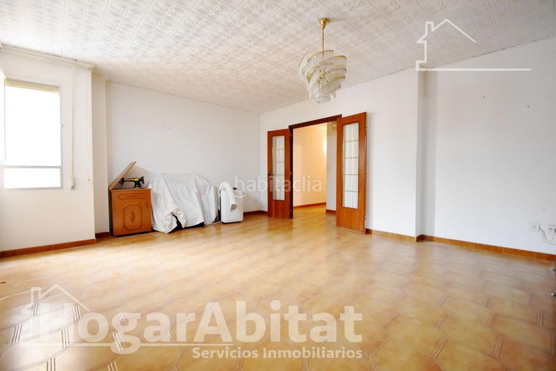 Foto 85f817d0-ecd2-4b73-828f-9d11bfe1442a. Edifici a Favara