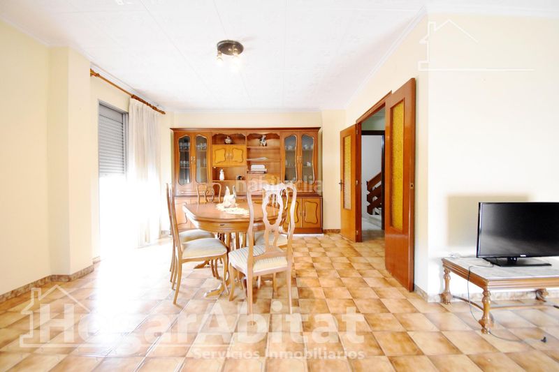 Foto a8886155-b9e8-4bdb-81f0-7f6997f0abc1. Edifici a Favara