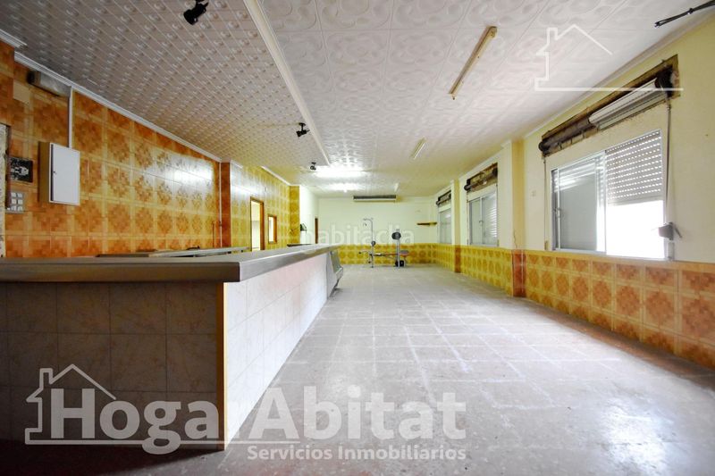 Foto bcd24ea0-2b90-4ae5-8b17-c96914e00561. Edifici a Favara