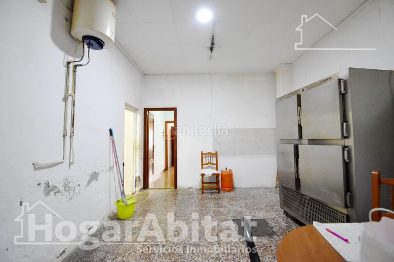 Foto f7011edc-cc4b-4063-bb49-95450cf8fe74. Edifici a Favara