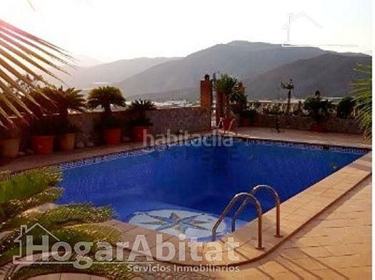 Foto 81f9c0ac-0a60-4d98-a546-5ff8fbd8b1b5. Xalet amb aparcament piscina a Berja