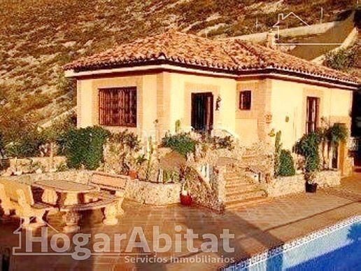 Foto 9b820793-898c-47ee-9f41-2cad2caed7c3. Xalet amb aparcament piscina a Berja