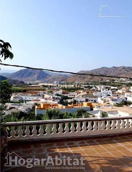 Foto ab1c786b-8a2c-4734-ac88-be9d88e93a4c. Xalet amb aparcament piscina a Berja