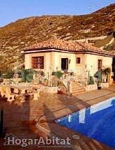 Foto fcd9e526-ba0a-44d6-bb9b-f16070ae913f. Xalet amb aparcament piscina a Berja