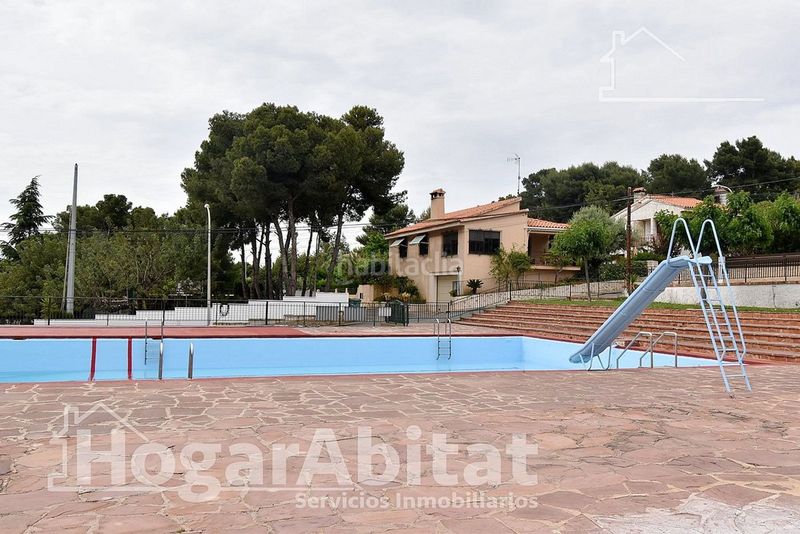 Foto 069c8735-6f3c-452f-94cc-412b0cc2e35a. Xalet amb piscina a Borriol