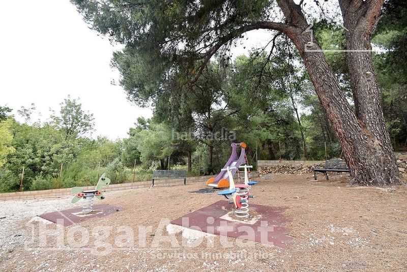 Foto 5c63bb13-7f7a-4a3c-bf08-74a45fee00a9. Xalet amb piscina a Borriol