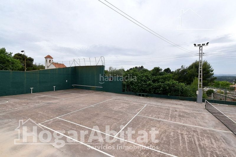 Foto 76753c3c-f981-43e2-85d5-9f56a512dbab. Xalet amb piscina a Borriol