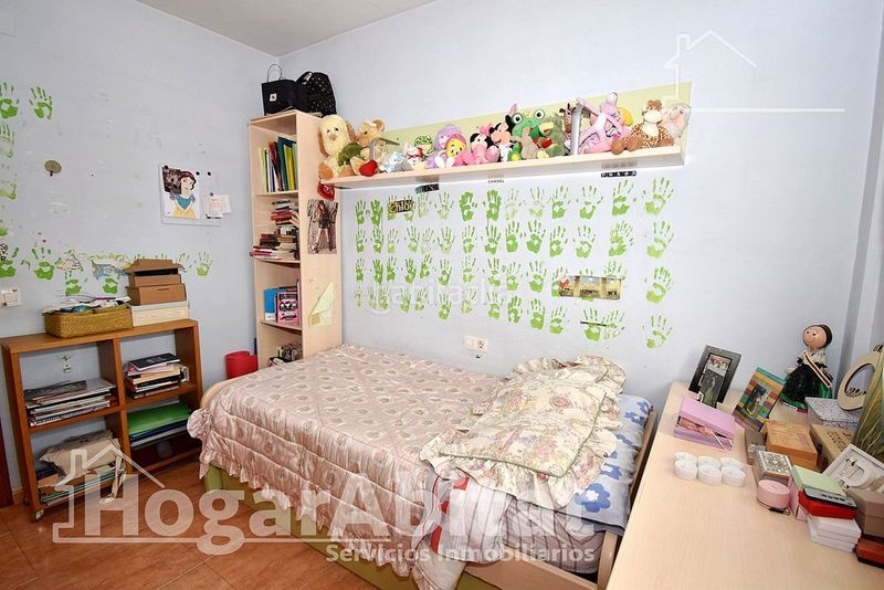 Foto 896115ef-43f3-4e0f-baa3-74274a9594e1. Xalet amb piscina a Borriol