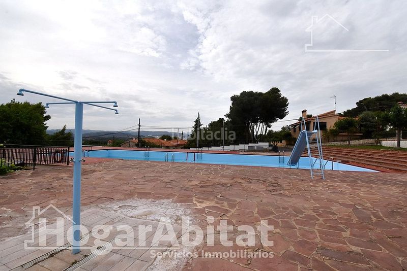 Foto 9fc29bb1-9680-4789-ae1b-2c50b35b788f. Xalet amb piscina a Borriol