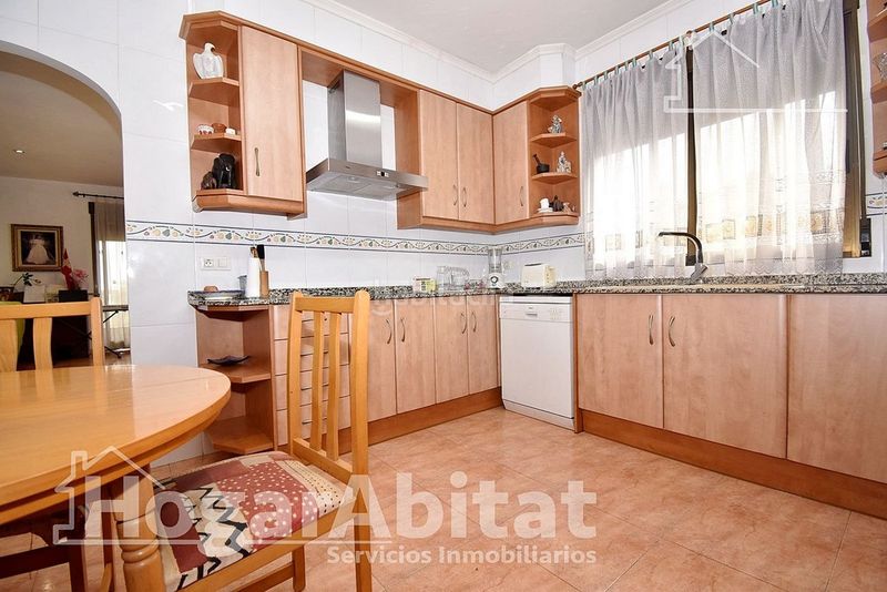 Foto a4fcb79c-58c7-4330-beda-e9aaf6d654a6. Xalet amb piscina a Borriol