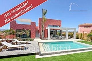 Xalet  Las cunas s/n, resort desert spring. Espectacular villa con piscina y dos terrazas