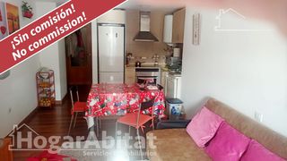 Pis  Calle teatre. Cabanes centro! acogedor, luminoso y económico con balcón