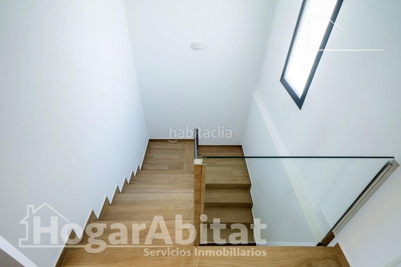 Foto 1de7a2b0-1146-499a-8605-986366784b94. Casa adossada amb aparcament piscina a Algorfa
