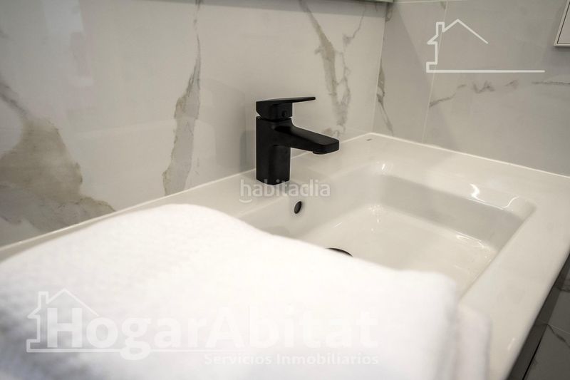 Foto e5a9c39b-392b-4c1d-910a-222f25fdb7b6. Casa adossada amb aparcament piscina a Algorfa