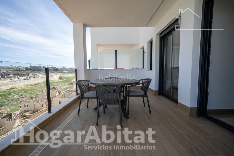 Foto 5af5d3bf-9904-433b-94b1-8bdeb2e69359. Chalet maravillosa villa de lujo a estrenar con piscina, garaje y terraza en Algorfa