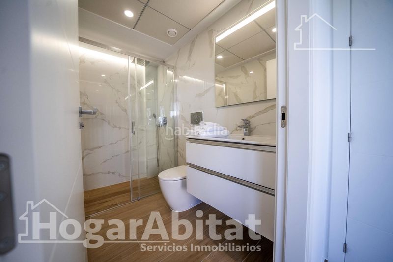 Foto aa9e43ec-46a0-4f56-81f3-8e12b92a79c9. Chalet maravillosa villa de lujo a estrenar con piscina, garaje y terraza en Algorfa