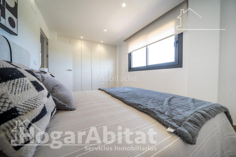 Foto ee23aaa2-4f89-41c5-9b63-eec8b2789527. Chalet maravillosa villa de lujo a estrenar con piscina, garaje y terraza en Algorfa