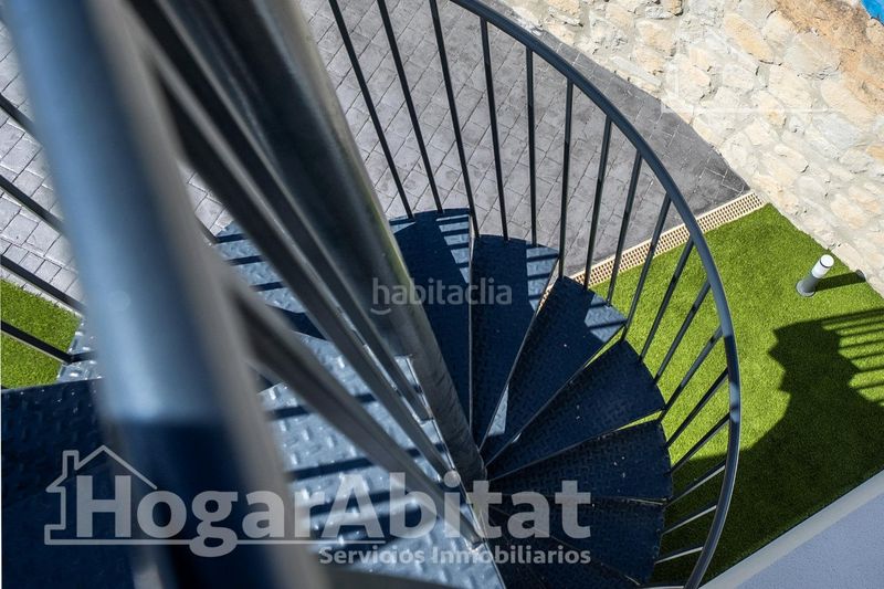 Foto fbbfc37e-979e-4883-bb78-4003ea83f95a. Chalet maravillosa villa de lujo a estrenar con piscina, garaje y terraza en Algorfa