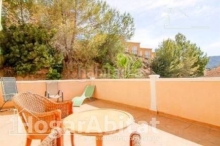 Foto a3a6a7f0-05a8-4791-998c-090bec7d458c. Casa adossada amb aparcament piscina a Cometa Calp