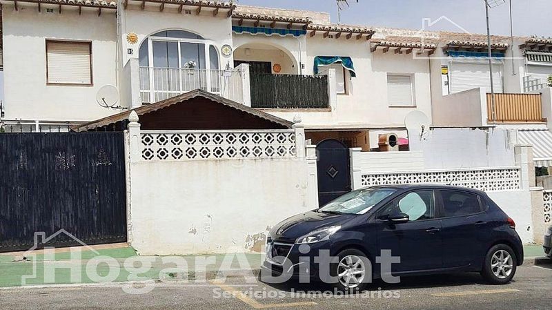 Foto 78fd10f6-9e4f-400f-bf7f-97196fc2ea02. Pis amb piscina a Los Balcones-Los Altos Torrevieja