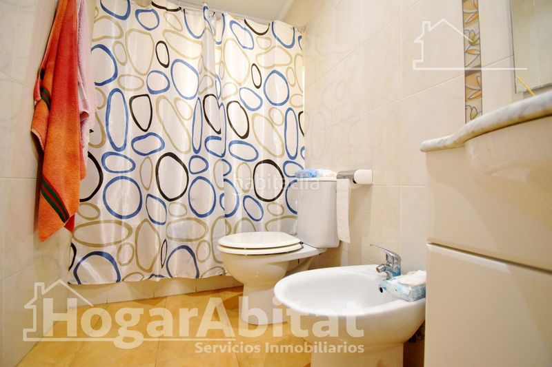 Foto 59971aa6-dece-4d40-baa8-915f9b601fe7. Pis amb aparcament a Piles
