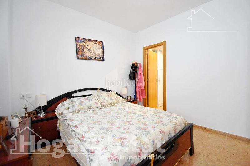 Foto 67553f71-eaf9-44f1-8346-7ac9ba13d8f8. Pis amb aparcament a Piles