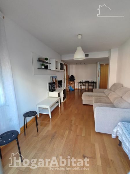 Foto cc665ceb-388d-40a3-b4ff-520a0bad09d5. Pis amb aparcament a Vistalegre Murcia