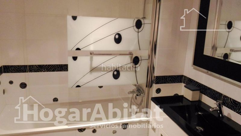 Foto f9c8b4f9-d5cf-4797-9918-501e544d6388. Casa adossada amb calefacció aparcament a Sant Joan de Moró