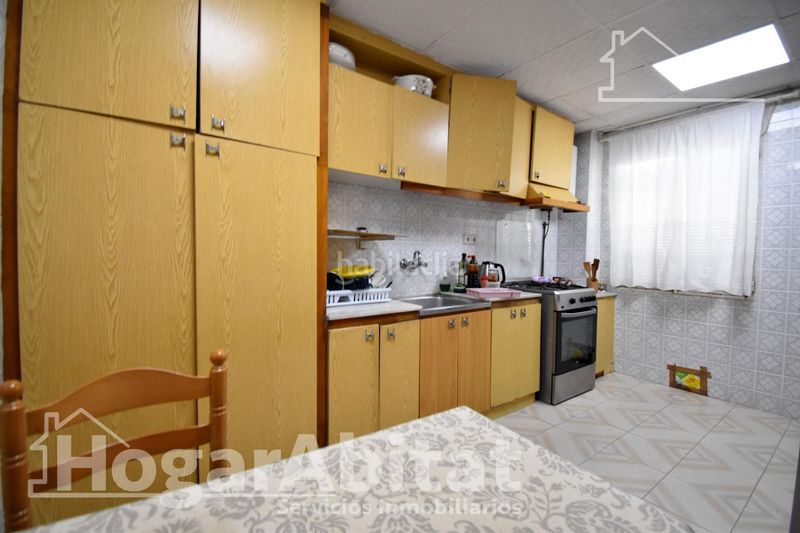 Foto e07dbd0c-40f9-4e97-87ab-57fb17c2ba7b. Àtic a Oliva pueblo Oliva