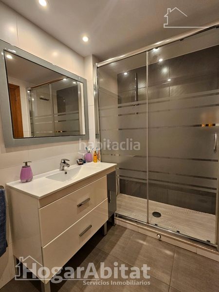 Foto a9276bbc-ae4d-4024-886b-c1c1020e925d. Pis amb aparcament a Barrio de Campanar Valencia