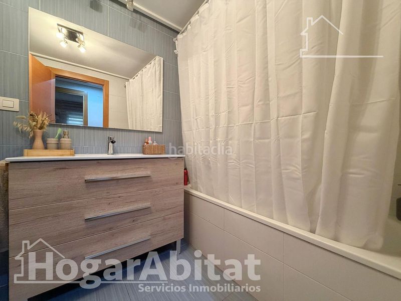 Foto 4195d68e-708d-4a33-9ea8-f91b9a7ca145. Pis a Avenida de Abril-9 de Octubre Sagunt