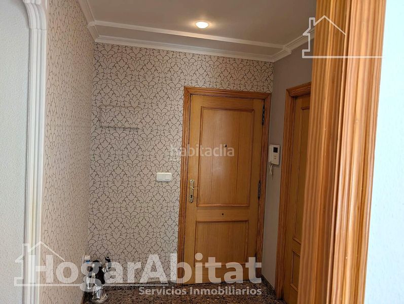 Foto 0ae3cb05-cfeb-480a-b96a-bd2f21e418ba. Pis a Algemesí