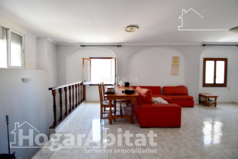 Foto 787f30a4-4d4d-4704-aa78-730826546701. Casa a Oliva pueblo Oliva