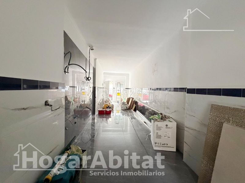 Foto f2dffbd5-e6a8-483a-b298-98e9d3c34a78. Pis a Nuevo Centro Sagunt