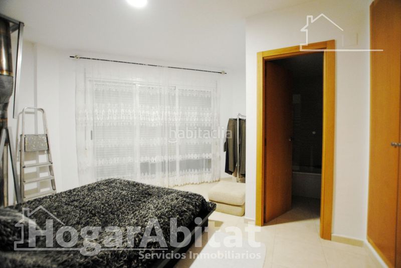 Foto ea51f3a2-cb65-4169-97dc-d3d128c5ae6d. Casa adossada amb aparcament a Beniflá