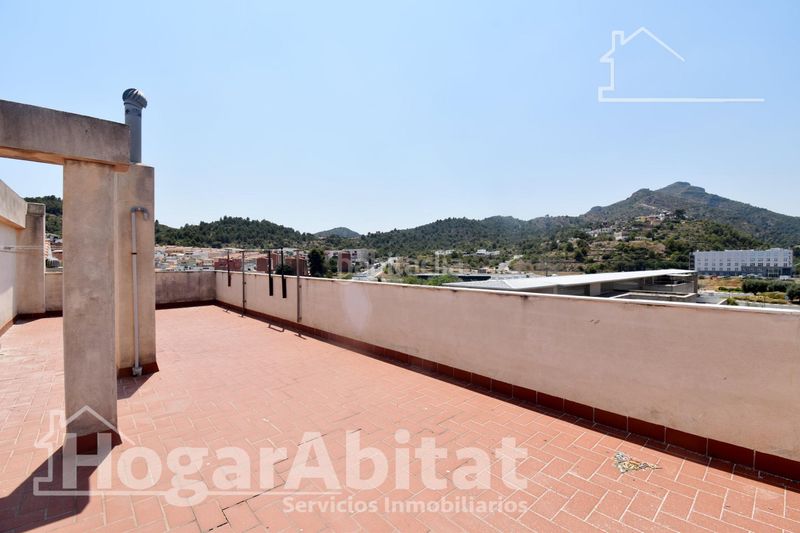 Foto 5f2b4c35-7d17-4476-a24a-5ca766c1b595. Pis a Vall d´Uixó (la)