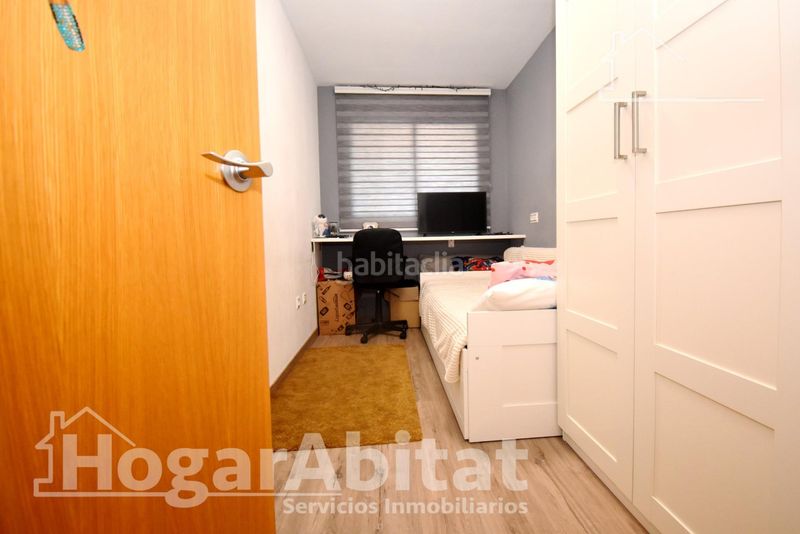 Foto d04303d4-db09-4aa4-9cf6-ded49394a384. Pis a Vall d´Uixó (la)