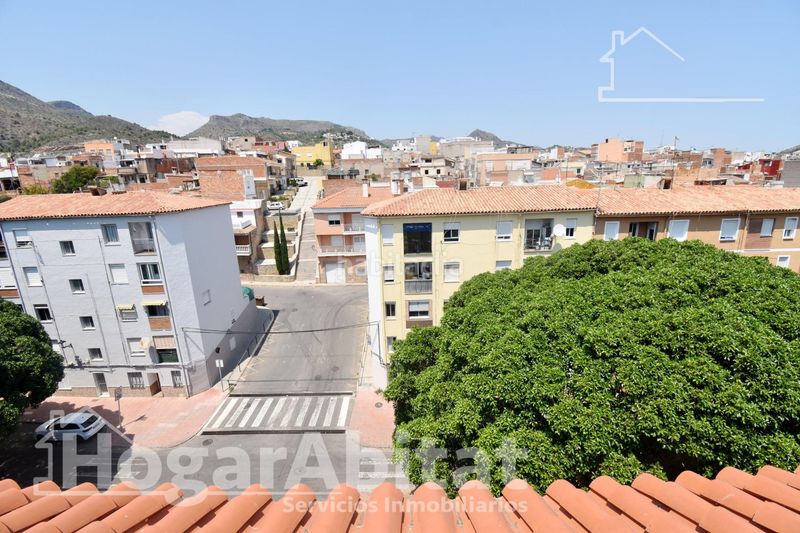 Foto df7fb445-be3e-455f-a1ee-59b76560225f. Pis a Vall d´Uixó (la)