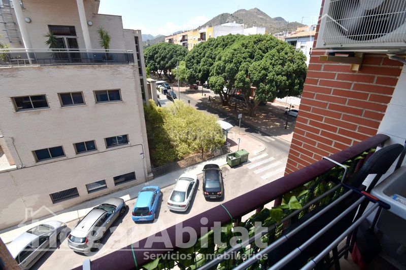 Foto fd72ae96-edbd-435b-af4b-4cccb4524cdb. Pis a Vall d´Uixó (la)